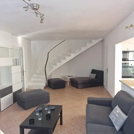 Les Pins Grand Duplex T5 Avec Jardin Les Plages A Pied